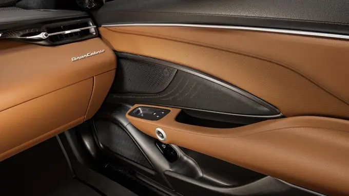 Maserati GranCabrio Folgore Tignanello