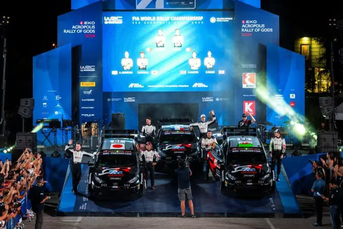EKO Acropolis Rally Greece 2024 Foto 10 Toyota Gazoo Racing op het podium