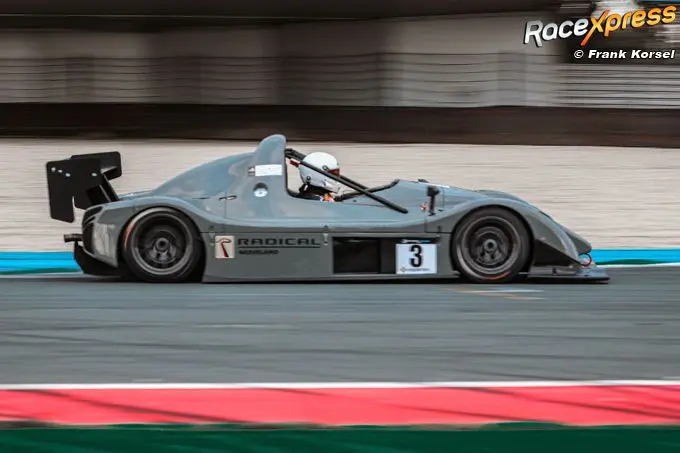 Mitchell van Dijk imponeert met vijf races in één weekend