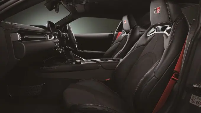 Toyota Gazoo Racing geüpgradede 3.0-Supra en Supra “A90 Final Edition” Foto 9