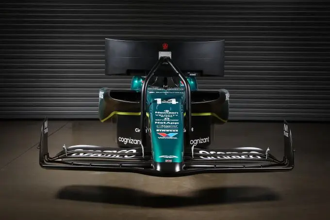 Aston Martin Sim