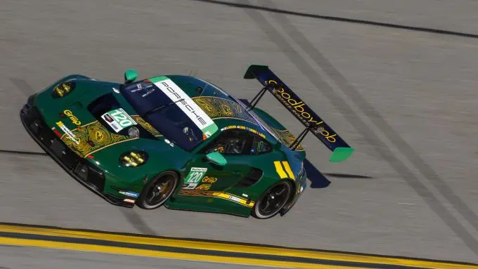 Porsche in 24H Daytona 2025 Foto 9 Wright Motorsports #120: Ayhancan Güven (TUR), Adam Adelson (VS), Elliott Skeer (VS), Tom Sargent (AUS