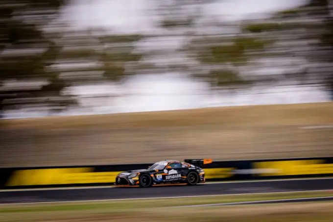 Bathurst 12H 3e Free Practice Friday Foto 5 Nr47 Supabarn Supermarkets Tigani Motorsports