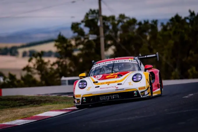 Bathurst 12H 3e Free Practice Friday Foto 6 pitstop_Nr91_Schuring_Heinrich_Shahin_Shahin