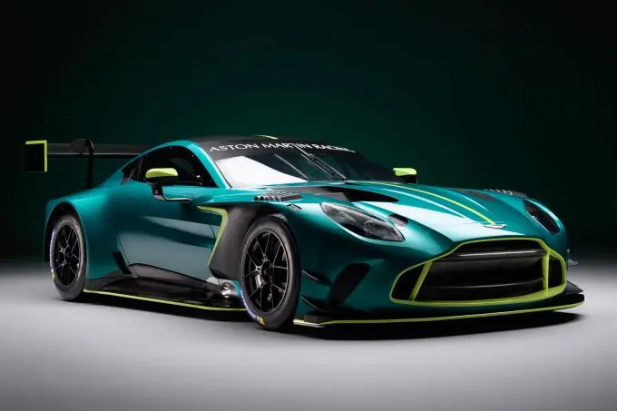 DTM 2025 Aston Martin Comtoyou Racing Foto 2