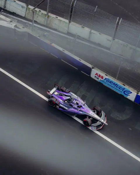 Formule E Porsche gaat voor de overwinning in Jeddah Foto 10
