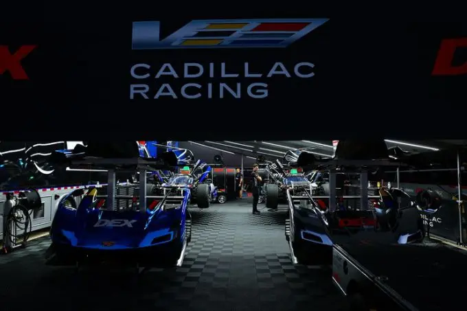 12H Sebring 2025 Cadillac Racing Foto 17