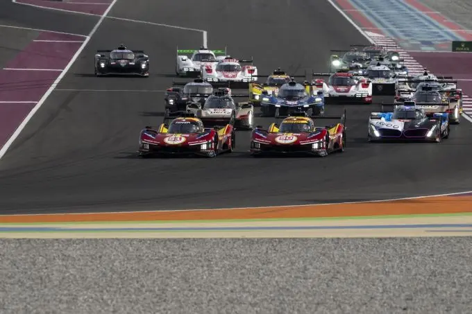 FIA WEC 2025 Qatar 1812km Ferrari 1-2-3 overwinning Foto 2