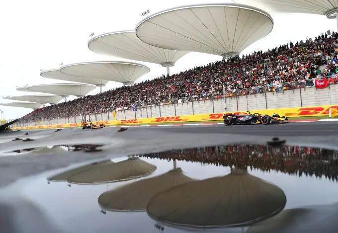 GP China 2024 Max Verstappen winnaar F1 Red Bull Foto 8