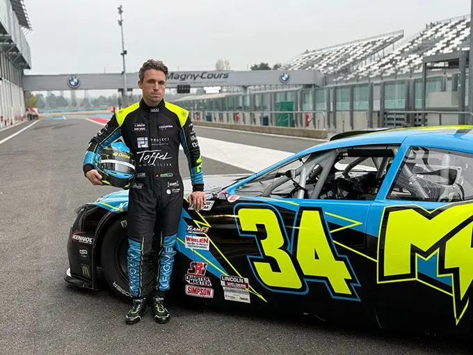 M Racing"
