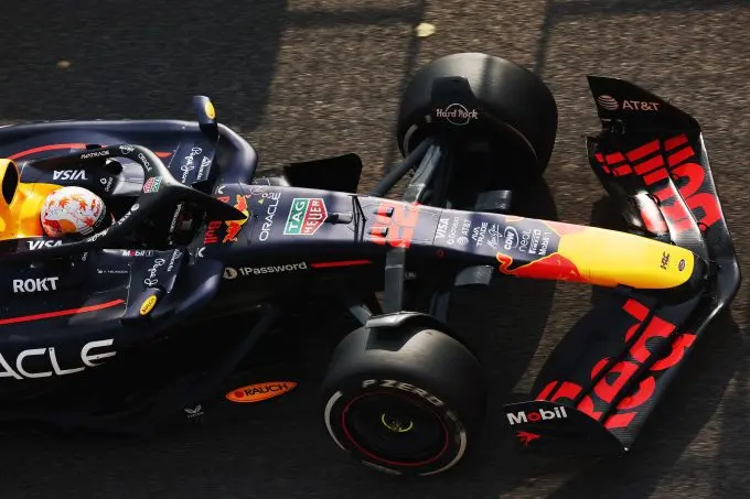 Yuki Tsunoda Red Bull 2025 Foto 2 Nummer 22 in actie