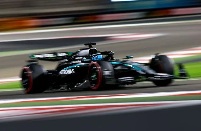 George Russell F1 Mercedes GP Bahrein 2025 Foto 2