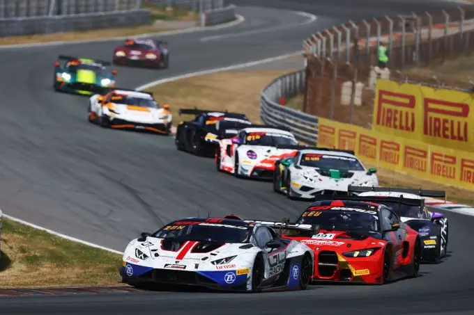 GT World Challenge Sprint Cup CM.com Circuit Zandvoort 12