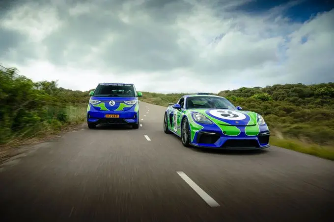 De iconische "Hippie" livery van Porsche Foto 14