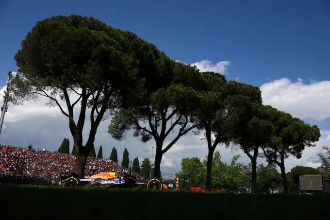 Max Verstappen win F1 Grand Prix Imola Foto 5
