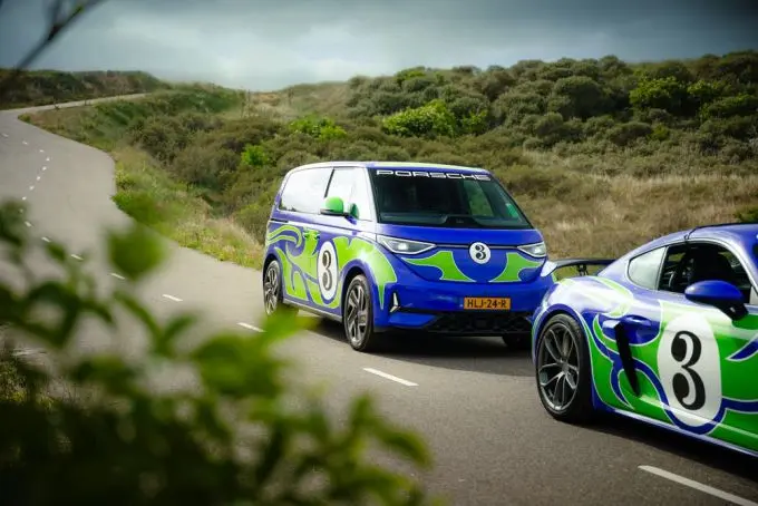De iconische "Hippie" livery van Porsche Foto 9