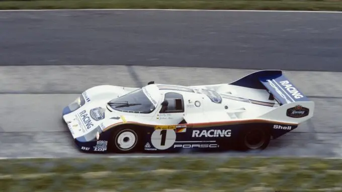 Jochen Mass