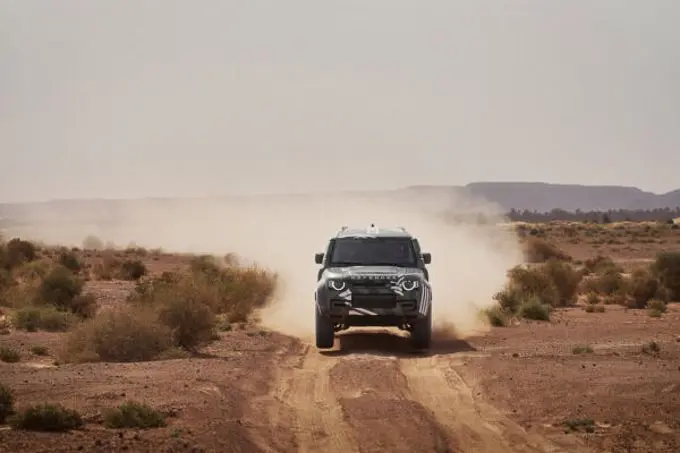 Defender Dakar D7X