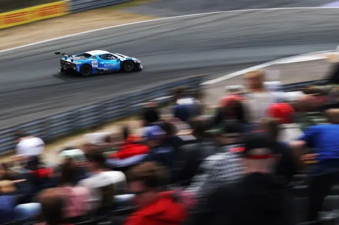 GT World Challenge Sprint Cup CM.com Circuit Zandvoort Foto 9