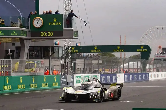 Peugeot-bereidt-zich-voor-op-monumentale-race-de-24-uur-van-Le-Mans.