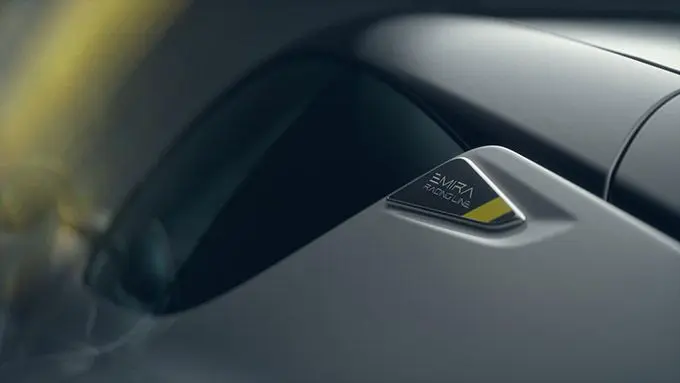 -Lotus-Emira-Turbo-SE-Racing-Line-Badge-Detail