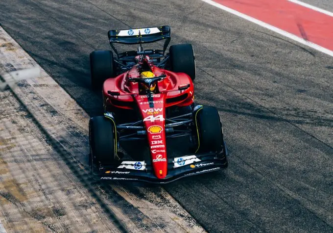 Scuderia Ferrari 2025 Lewis Hamilton Foto 3