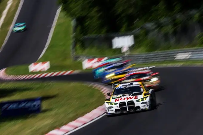 BMW winnaar 24H Nürburgring 2025 Foto 3