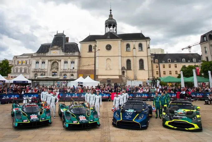 24H Le Mans 2025 Foto 7 Aston Martin Valkyrie