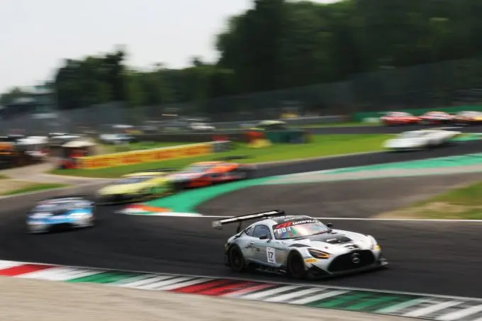 GT World Challenge powered by AWS Monza Foto 9