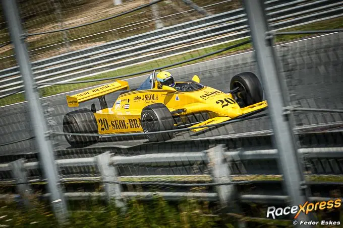 Fittipaldi P8