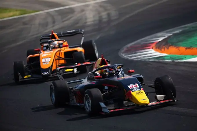 TT Circuit Assen The Racing Day 2025 Foto 2 Eurocup