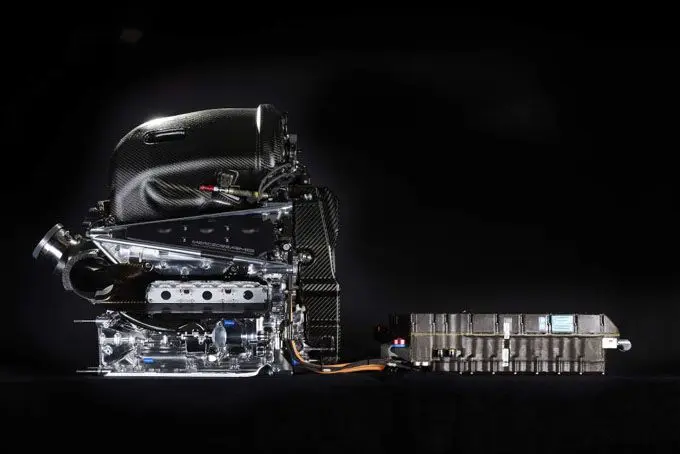 Mercedes_Engine_F1_Hybrid_RX