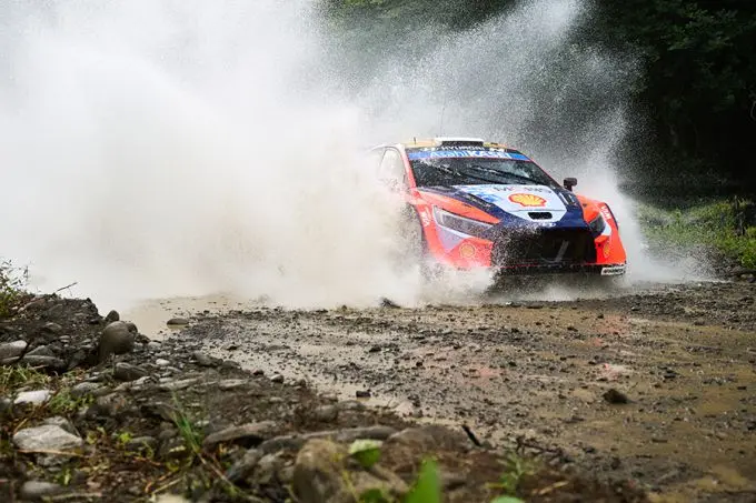 FIA WRC EKO Akropolis Rally Griekenland 2025 Hyundai Motorsport Foto 2 Ott Tänak/Martin Järveoja Hyundai i20 N Rally1