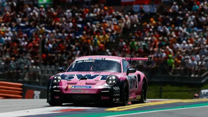 Porsche Mobil 1 Supercup Spa-Francorchamps Foto 8 Robert de Haan actie