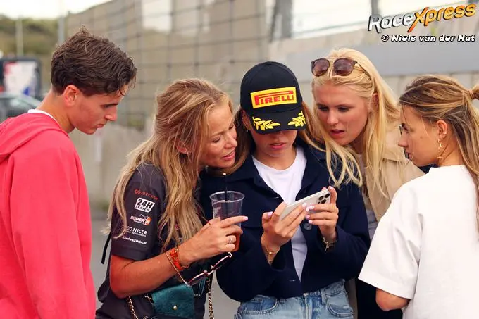 Red Bull Junior Rocco Coronel zet ook in eigen land zegereeks voort