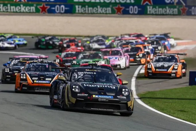 Porsche Mobil 1 Supercup Zandvoort 29-31 augustus 2025 Foto 24 Tarzanbocht