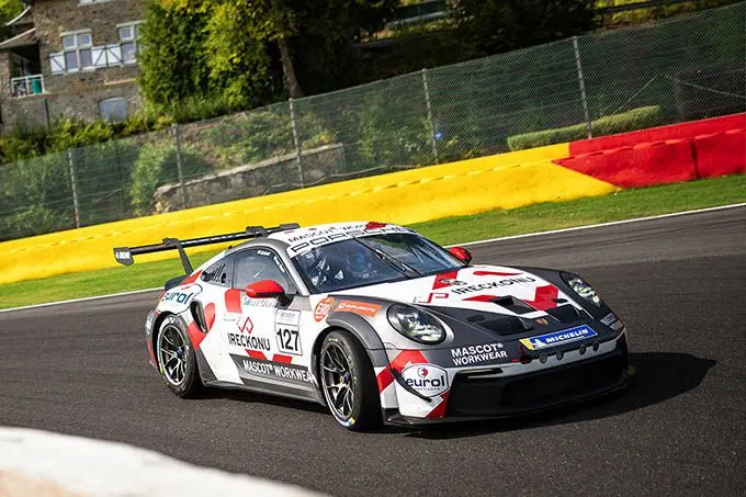 Porsche_Coronel