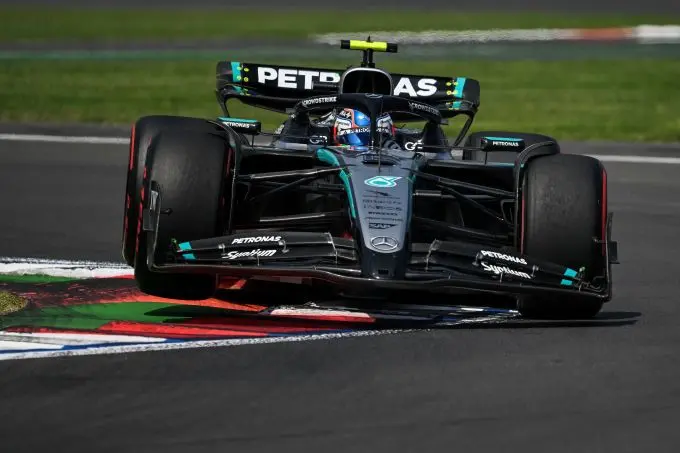 Mercedes F1 Grand Prix Mexico 2025 Kimi Antonelli actie