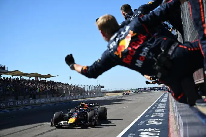 Max Verstappen wint F1 2025 Circuit of the Americas (COTA)