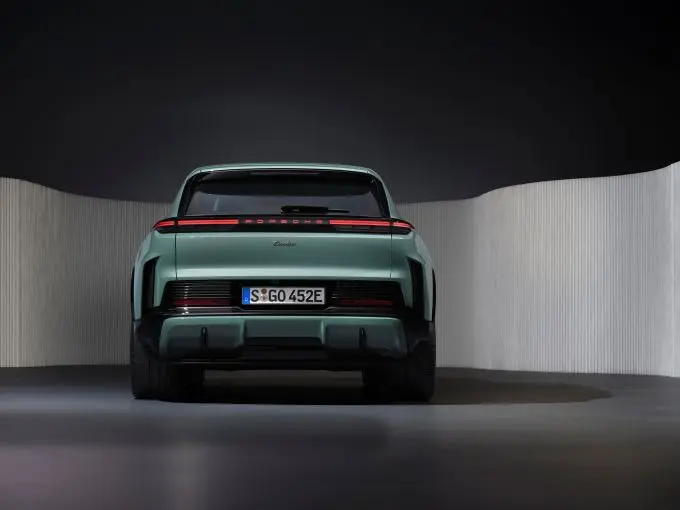 Introductie elektrische Porsche Cayenne bizarre prestaties, hightech snufjes en serieuze luxe Foto Porsche Newsroom Foto 25