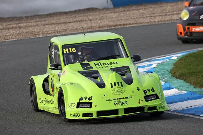 2CV race