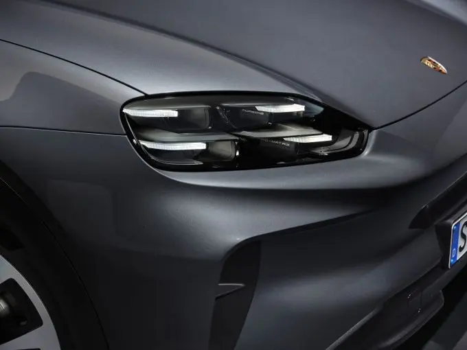 Introductie elektrische Porsche Cayenne bizarre prestaties, hightech snufjes en serieuze luxe Foto Porsche Newsroom Foto 9
