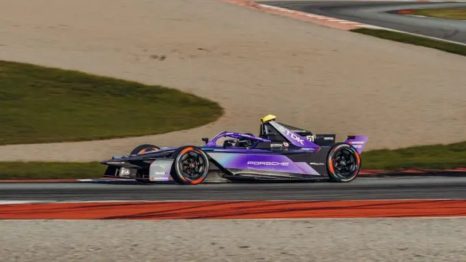 Official Porsche 99X Tests, Valencia, 2025