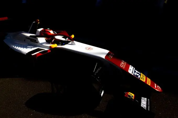 Veelbelovende dag eindigt in teleurstelling voor SJM Theodore PREMA Racing in Macau