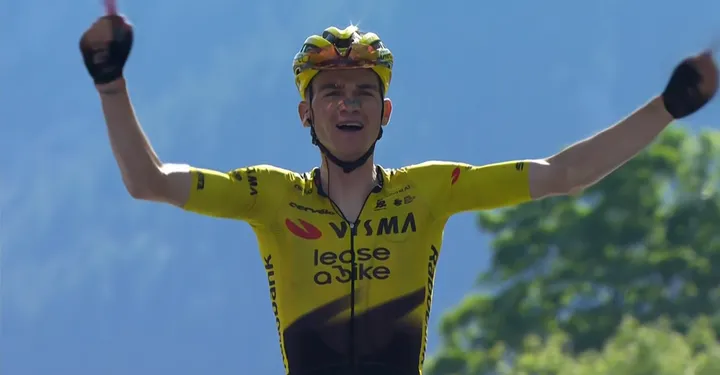 Sepp Kuss gewinnt die 19. Etappe