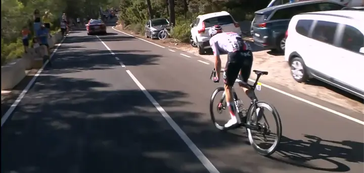 Pavel Sivakov war der letzte verbliebene Ausreißer, der auf Etappe 9 der Vuelta a España gestellt wurde.