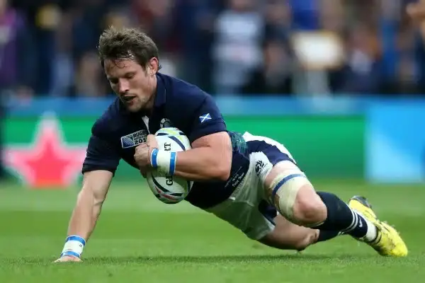 LONDON, ENGLAND - OCTOBER 18: Peter Horne of Scotland scores his teams first try during the 2015 Rugby World Cup Quarter Final match between Australia and Scotland at Twickenham Stadium on October 18, 2015 in London, United Kingdom. (Photo by David Rogers