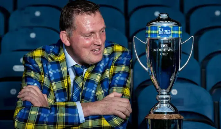 doddie and his cup