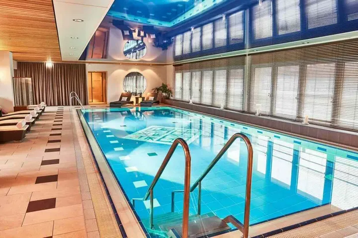 harry kane hotel 5