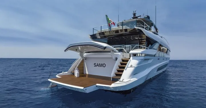 max verstappen unleash the lion luksus yacht 3